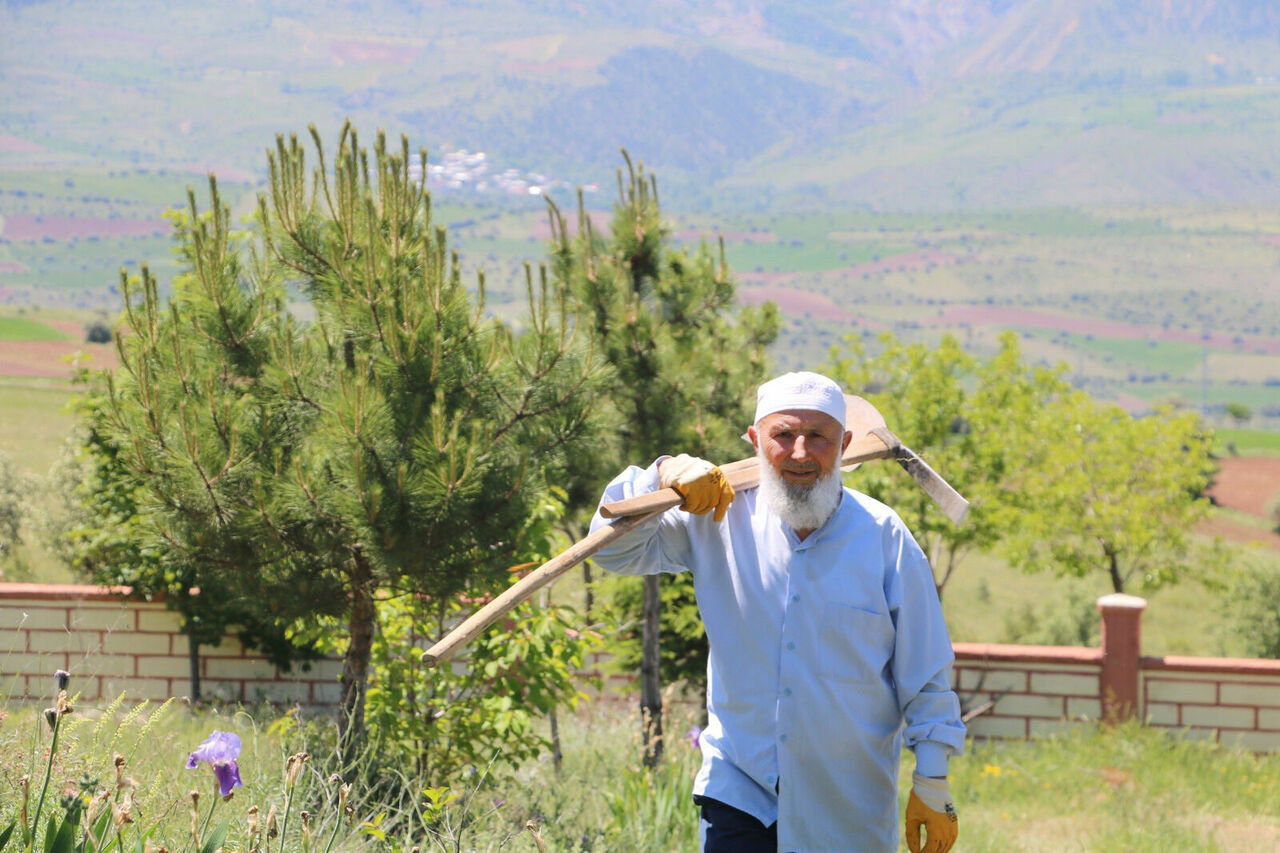 Selim Petek 1_92386e714ec1907acf15ee2cc5f6686a.jpg